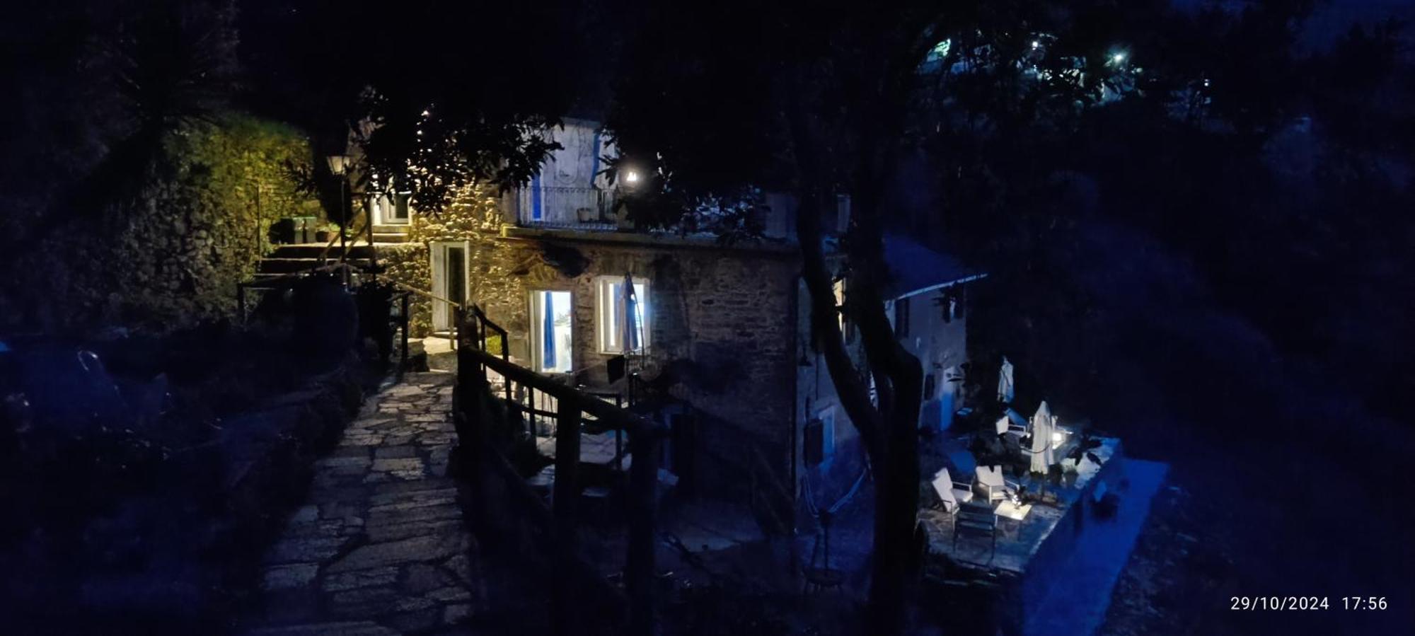 La Quiete Accesa Hotell Vernazza Eksteriør bilde